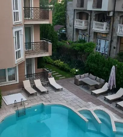 даун парк делюкс Apartment Sunny Beach